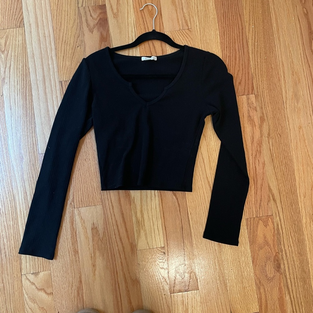 Black going out crop top (M)